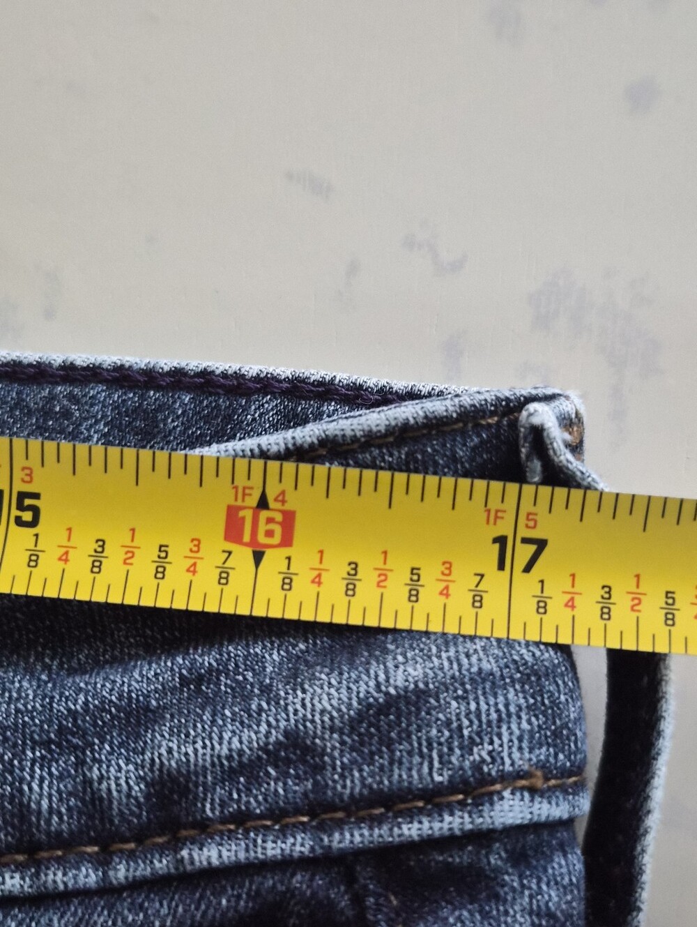 NYDJ Boyfriend Dark Wash Hi- Rise Denim Jeans Size 12 Lift Tuck 34 X 29 - Picture 5 of 9